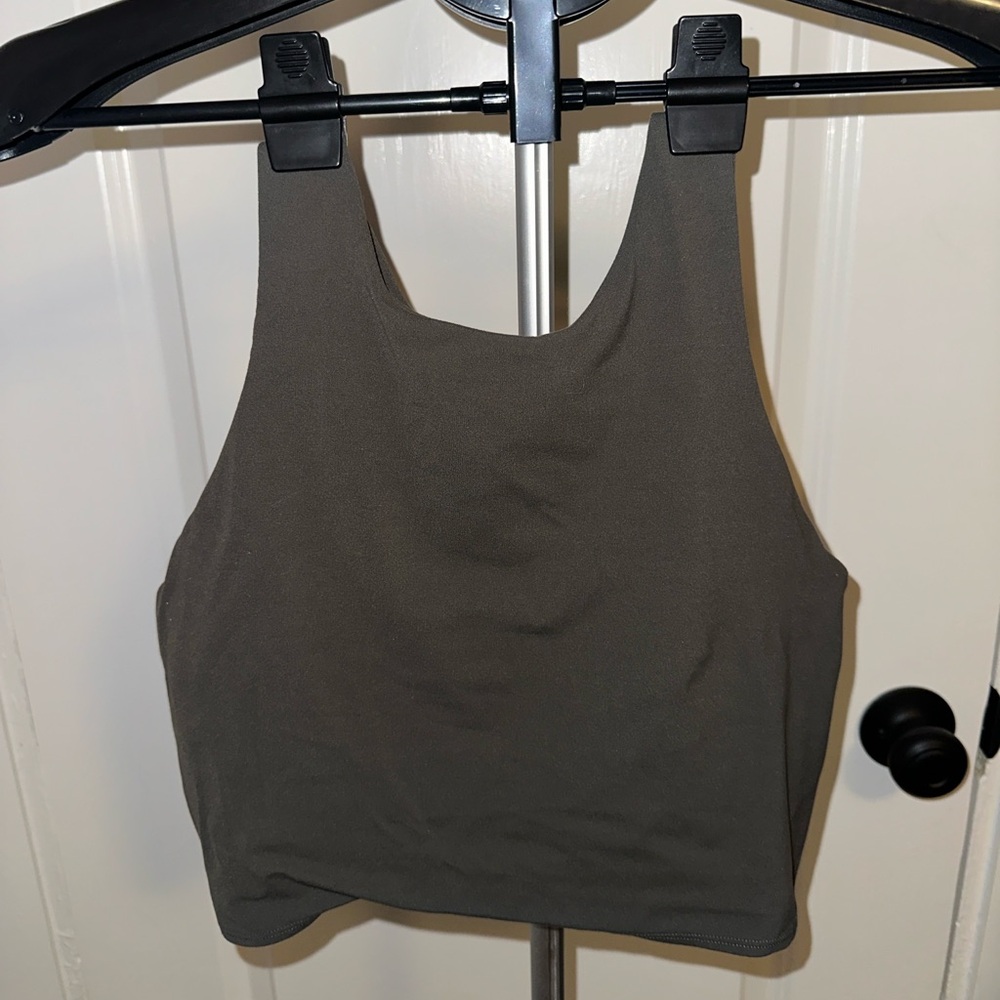 Athleta Women’s Dark Grey Top Size M